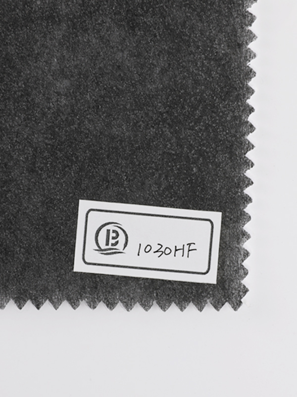 โพลีเอสเตอร์ 1030HF ตัดการเย็บปักถักร้อยการสนับสนุน Interlining Handfeeling Handfeeling แข็งไม่ทอ